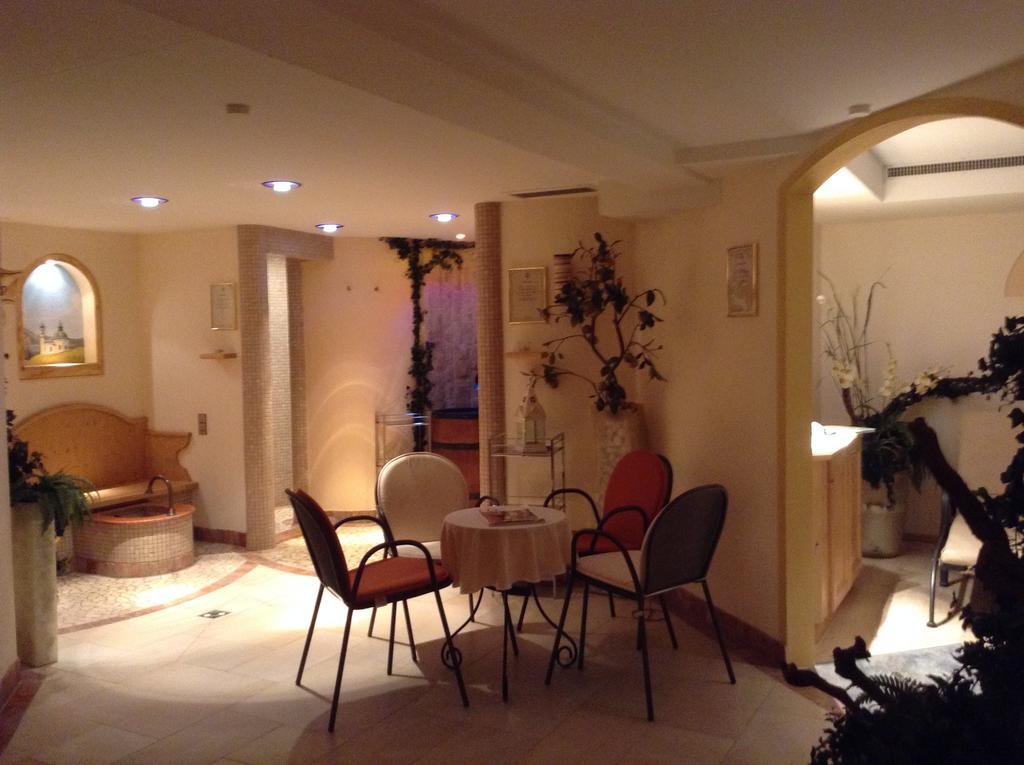 Hotel Garni Almhof Seefeld no Tirol Exterior foto