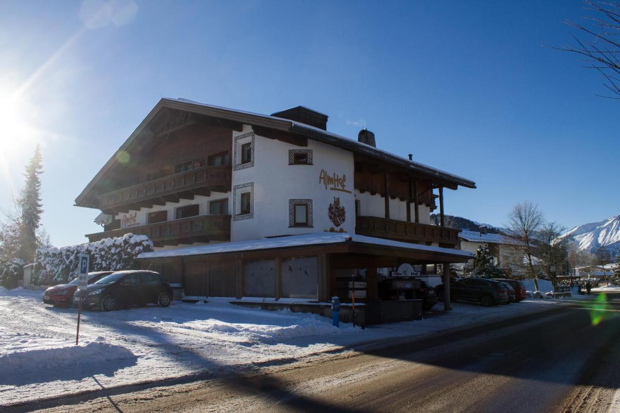 Hotel Garni Almhof Seefeld no Tirol Exterior foto